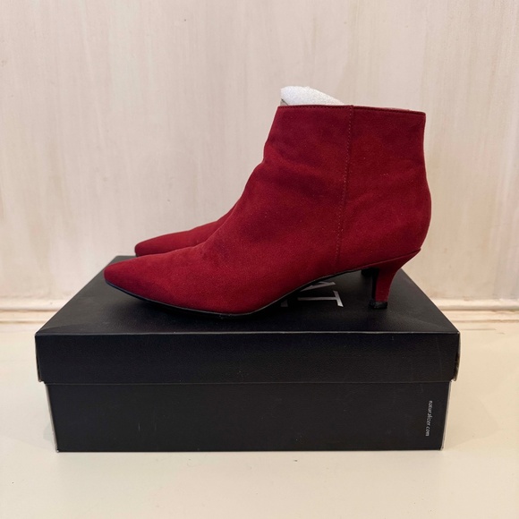 Naturalizer Lush Red Giselle Booties - Picture 4 of 7